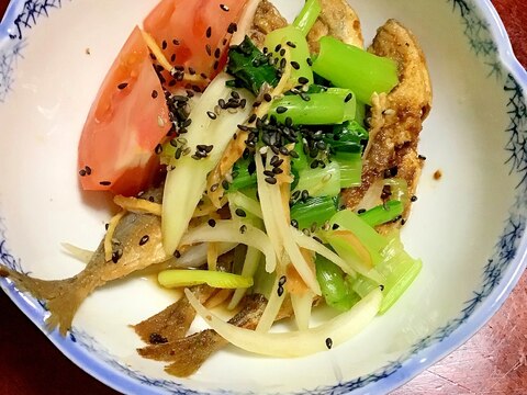 玉ねぎと小松菜と小鯵の南蛮漬け風。